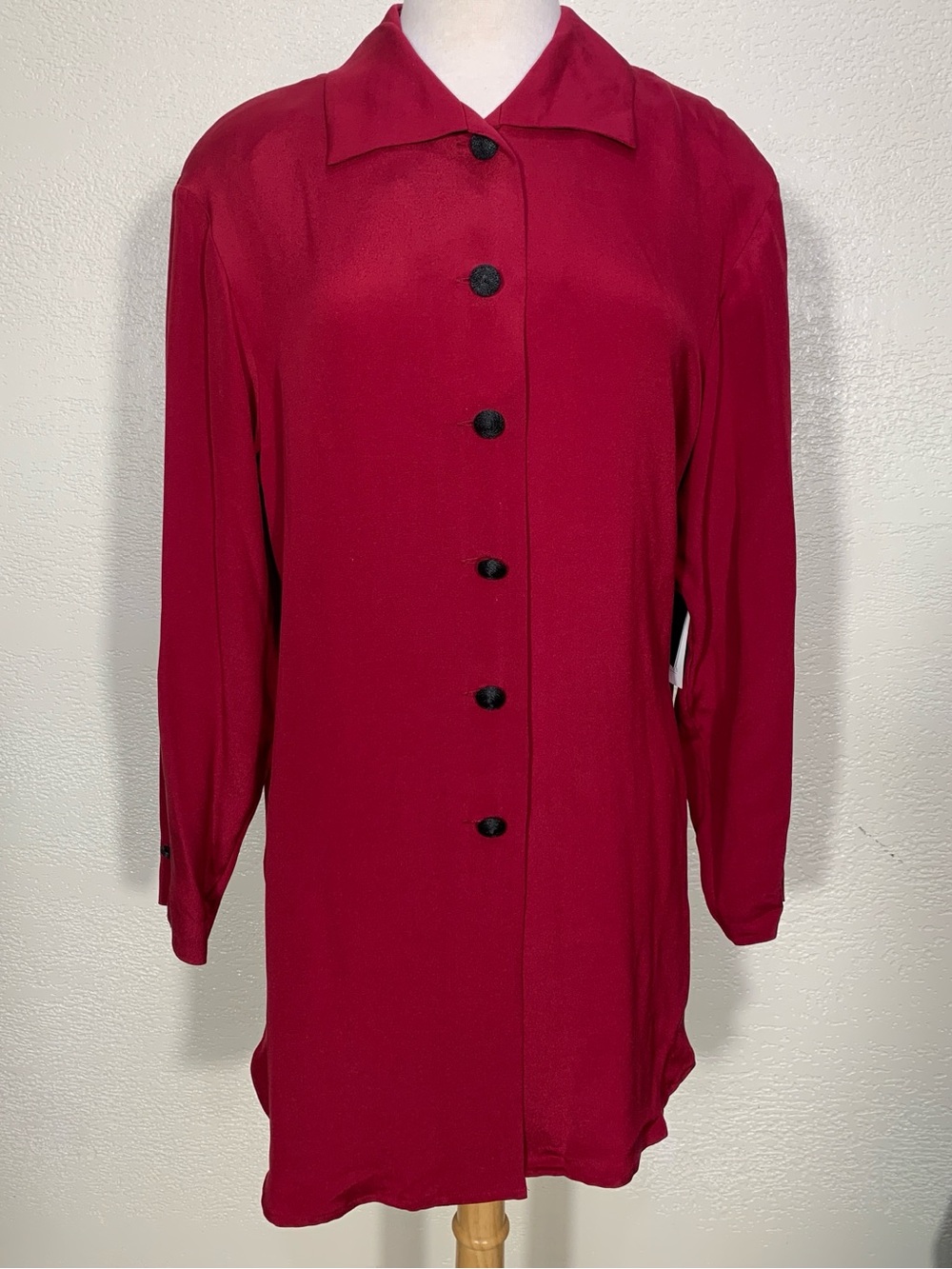 Vintage Valerie Stevens Deep Red Long Sleeve Button Front Pajama Top